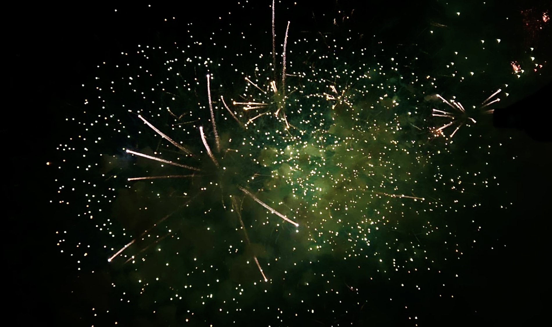 feu d'artifice champs de mars